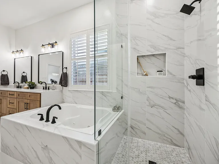 9e58085f9f804269289df05a50e2b441-cc_ft_768