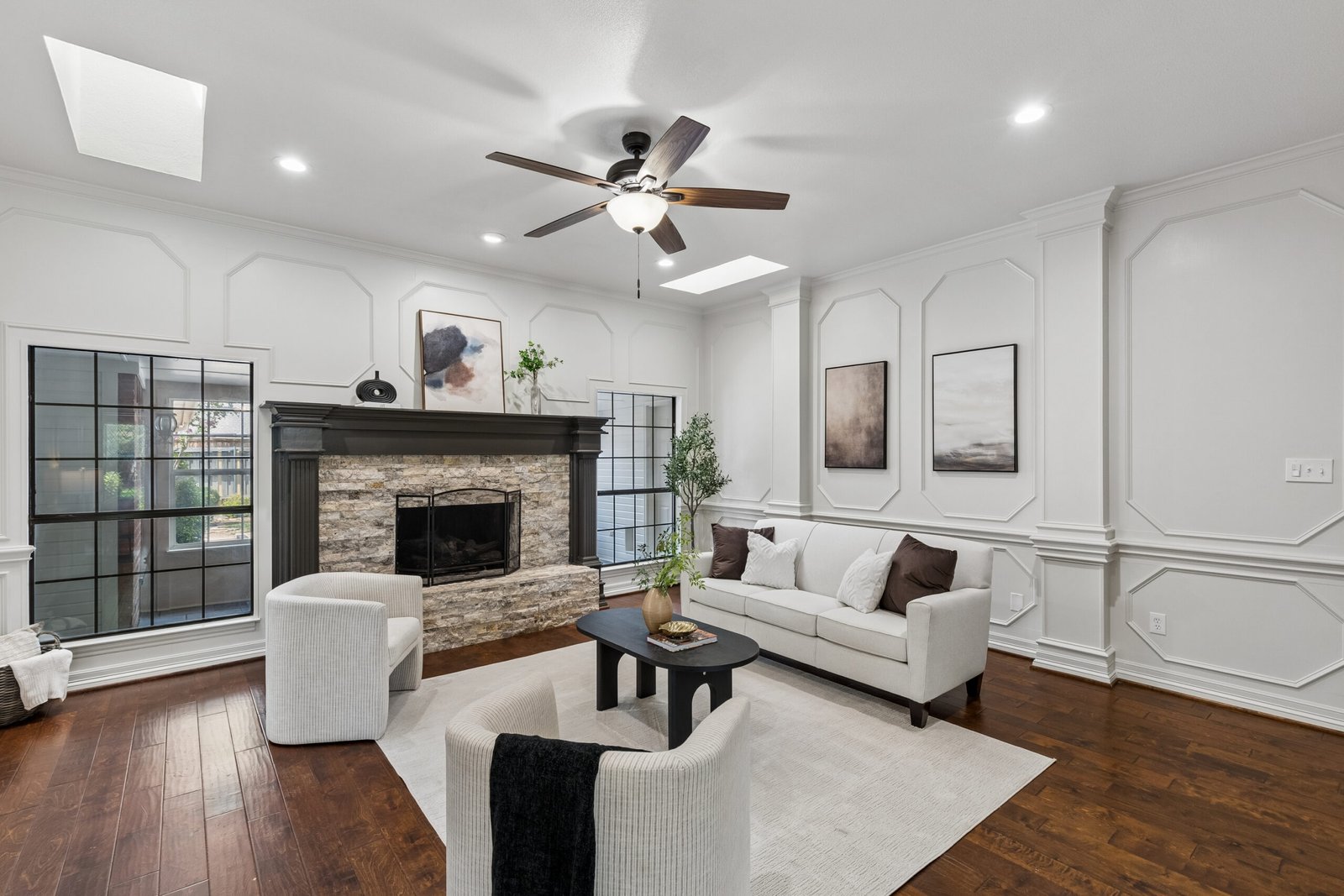 Living room, Carrollton, TX