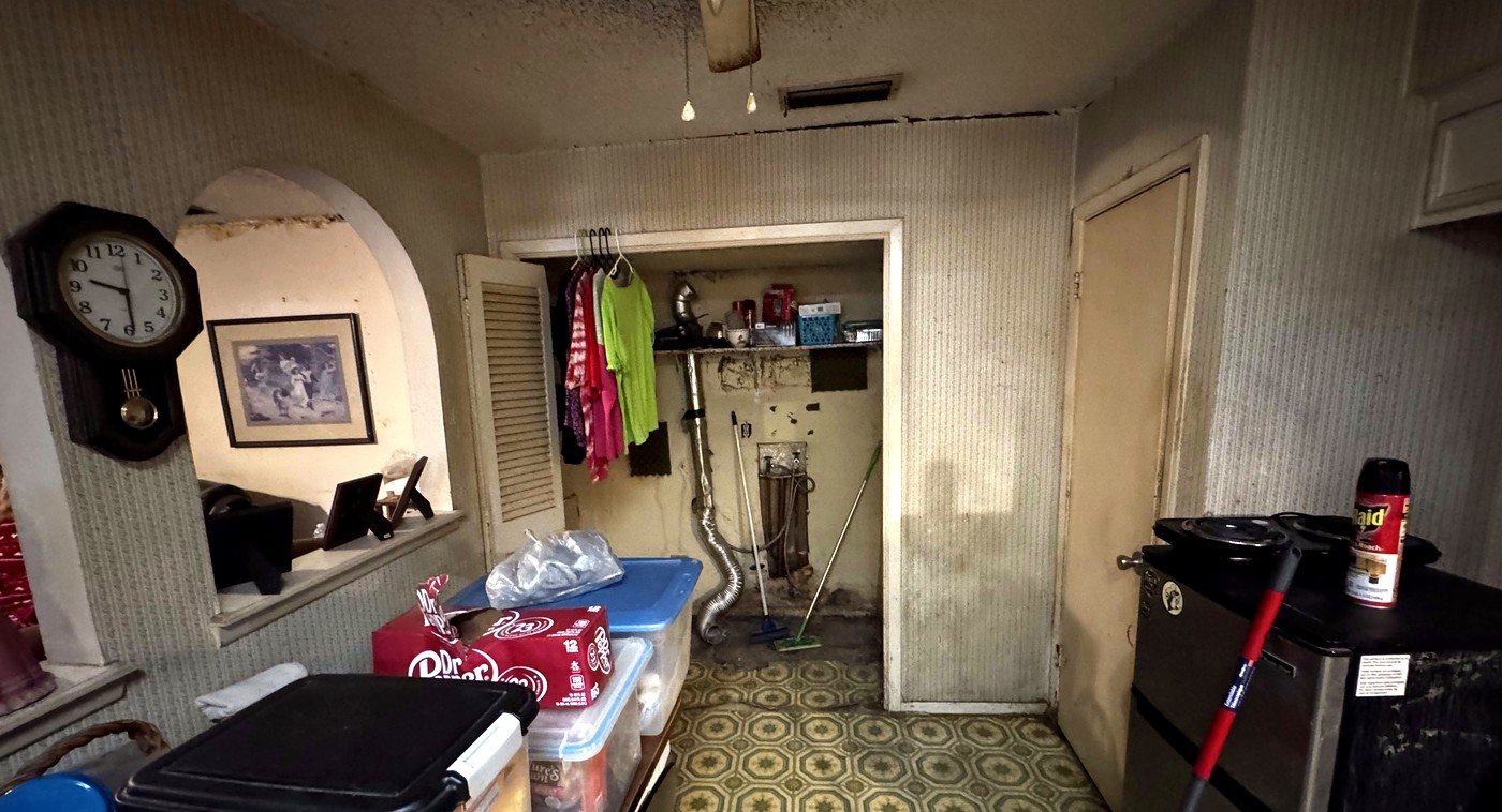 Cleared and cleaned property interior after trash out